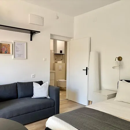 Apartment Kantun For Two Zadar